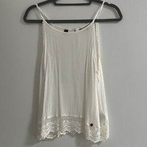 SUPER DRY Elegant White Lace Trim Women's Top